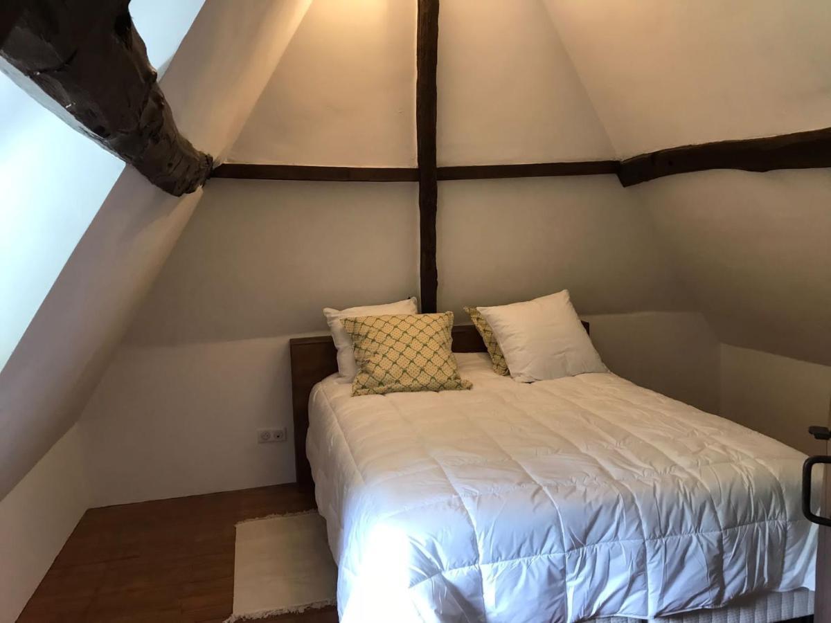 La Gloriette Gite Situe Dans La Propriete Dun Magnifique Manoir Vatteville Eksteriør bilde