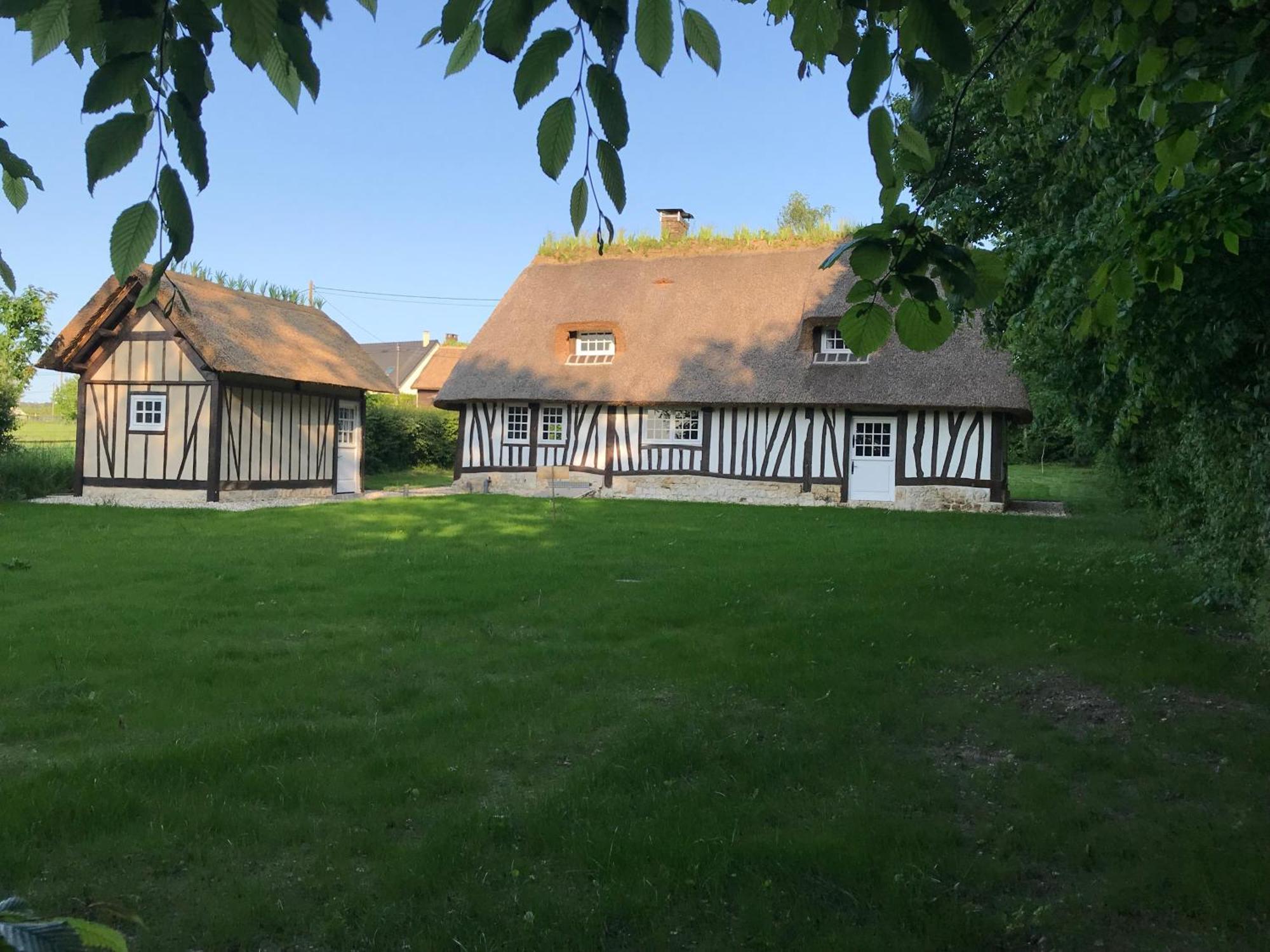 La Gloriette Gite Situe Dans La Propriete Dun Magnifique Manoir Vatteville Eksteriør bilde